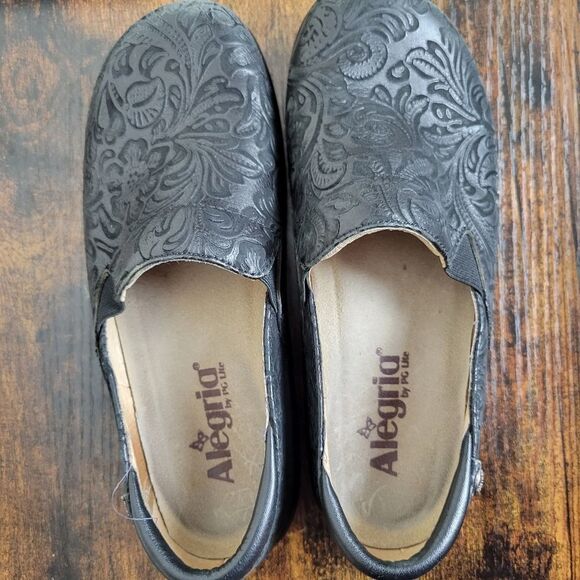 Women’s Alegria Keli Professional – Black Emboss Paisley Clogs 36/6 - Picture 2 of 6